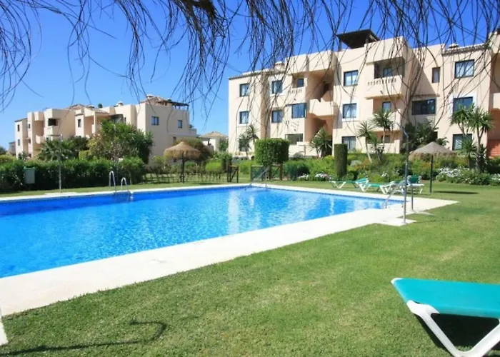 Urbanizacion El Manantial En Santa Maria Golf Elviria