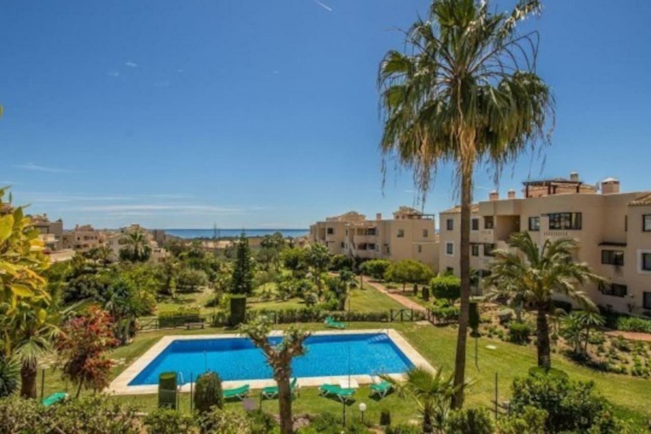 Urbanizacion El Manantial En Santa Maria Golf Elviria Appartement *
