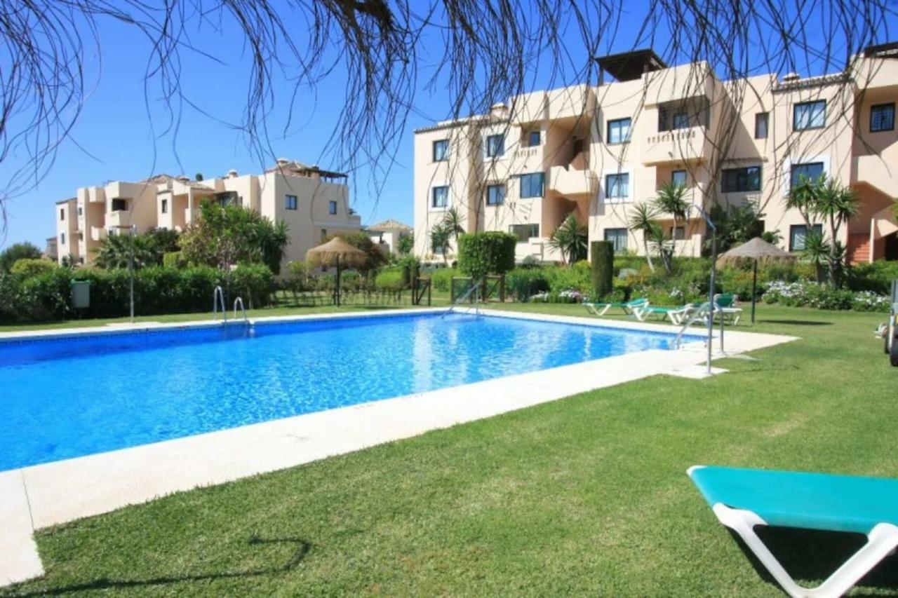 Urbanizacion El Manantial En Santa Maria Golf Elviria * Marbellac